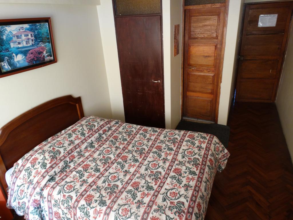 Presidente Inn Puno Buitenkant foto