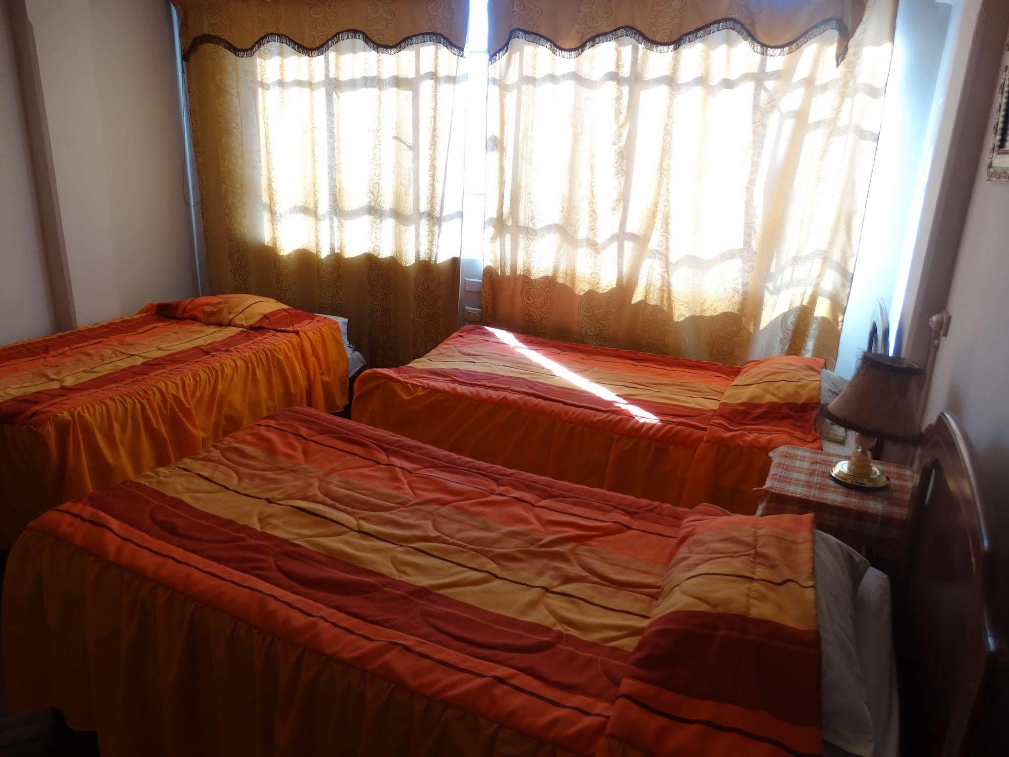 Presidente Inn Puno Buitenkant foto