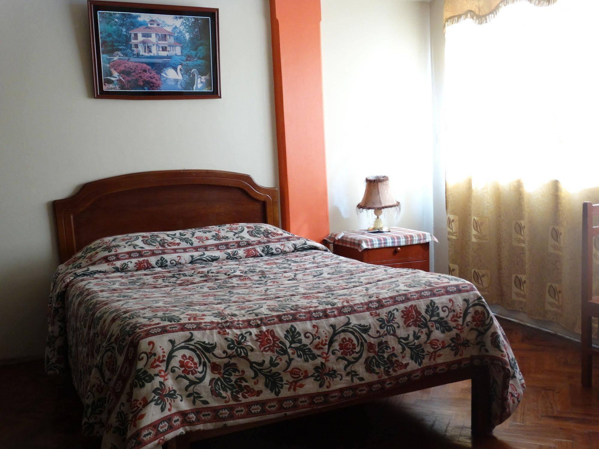 Presidente Inn Puno Buitenkant foto
